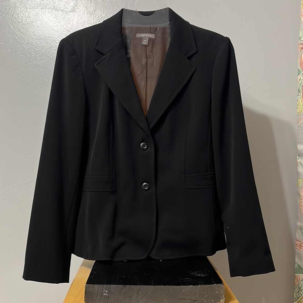 Black Blazer size 14P